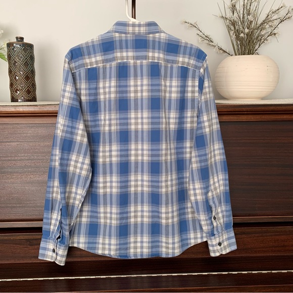 UNTUCKit Men's Blue/Grey/White Plaid Button-Down Shirt, Size Large - Picture 10 of 14